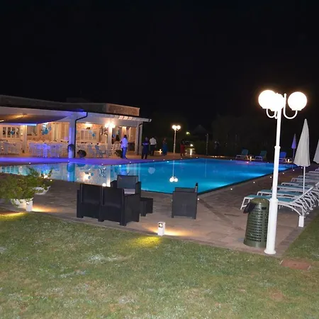 Agriturismo Li Damiani 팜스테이