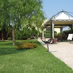 Farm stay Agriturismo Li Damiani *