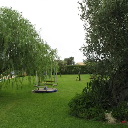 Agriturismo Li Damiani * أوترانتو