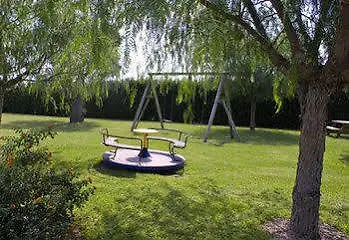 Agriturismo Li Damiani مزرعة للإقامة *
