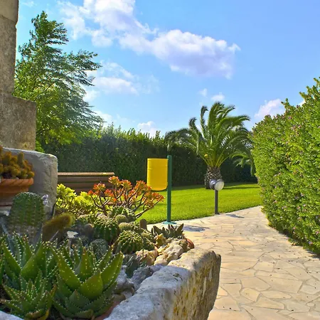 Vakantieboerderij Agriturismo Li Damiani Otranto