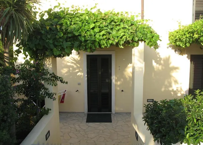 Alojamento de Turismo Rural Agriturismo Li Damiani *