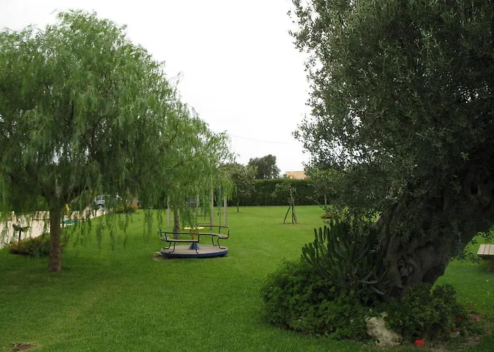 Agriturismo Li Damiani * אוטרנטו